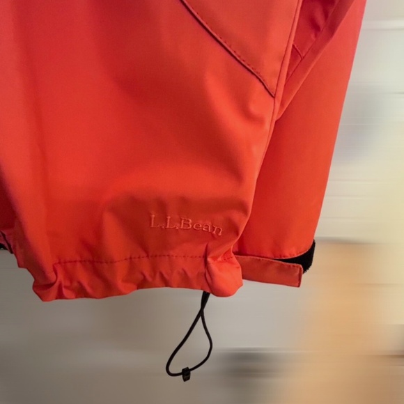LL BEAN rain jacket coral orange cinched hooded super nice size medium - Picture 4 of 5
